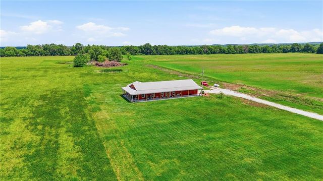 30225 Wolf Road, Drexel, MO 64742