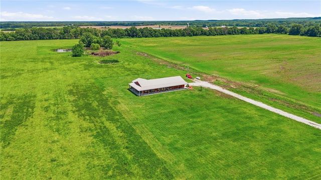 30225 Wolf Road, Drexel, MO 64742