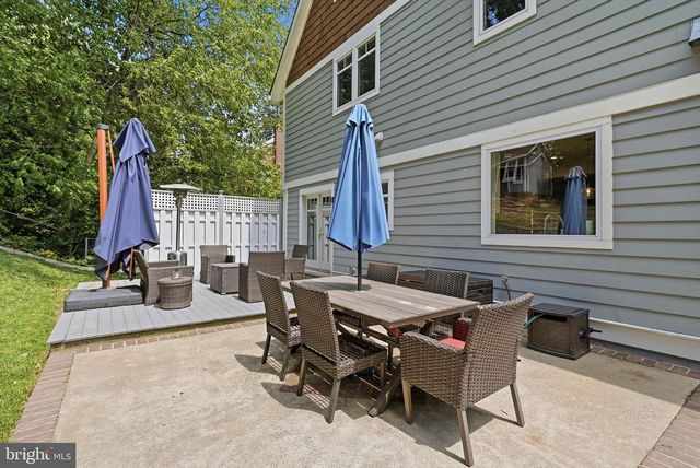 4231 31ST ST N, Arlington, VA 22207