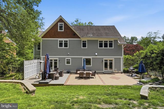 4231 31ST ST N, Arlington, VA 22207