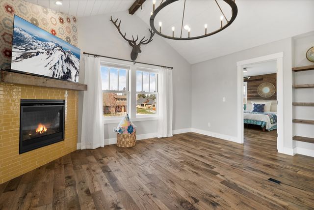 608 S Birch Street, Sisters, OR 97759