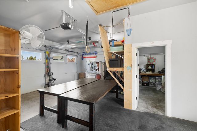 608 S Birch Street, Sisters, OR 97759