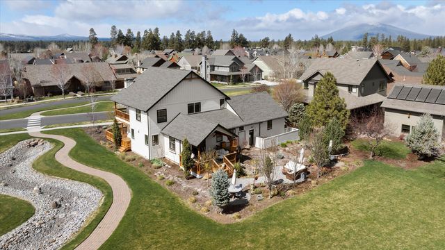 608 S Birch Street, Sisters, OR 97759