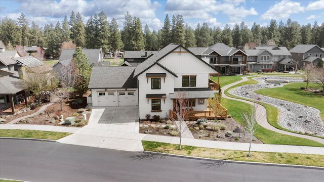 608 S Birch Street, Sisters, OR 97759