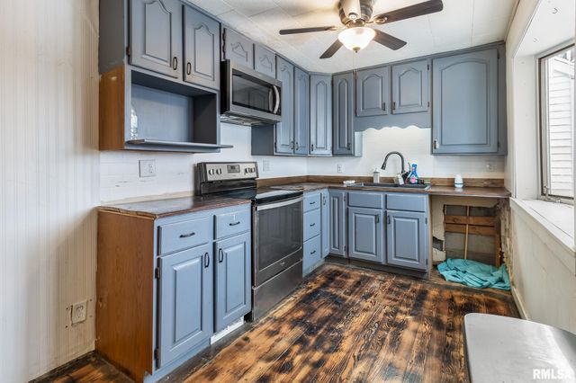 109 Knox Rd 800 N Road, Abingdon, IL 61410