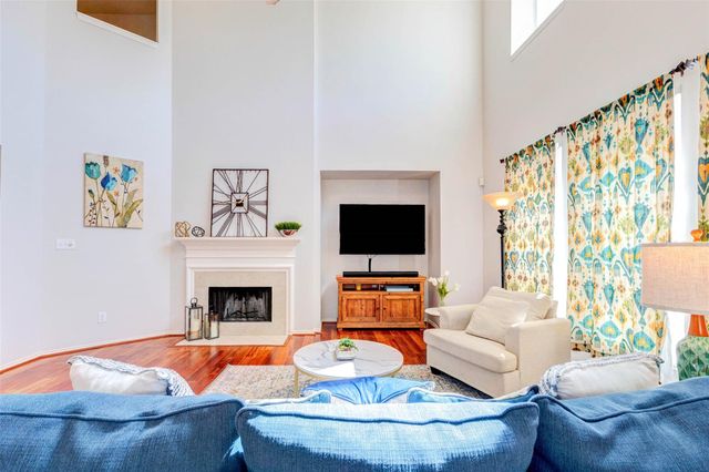 1919 Farmers Creek Drive, Richmond, TX 77406