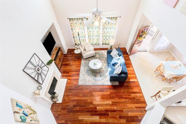 1919 Farmers Creek Drive, Richmond, TX 77406