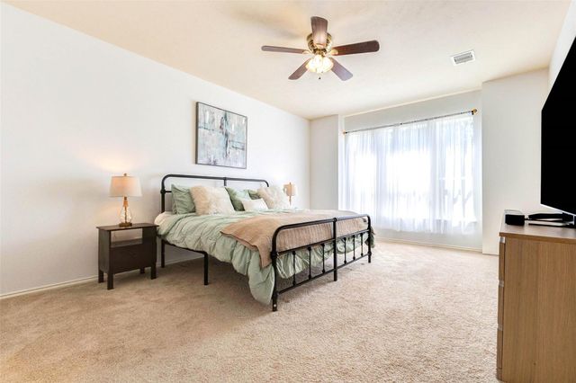 1919 Farmers Creek Drive, Richmond, TX 77406