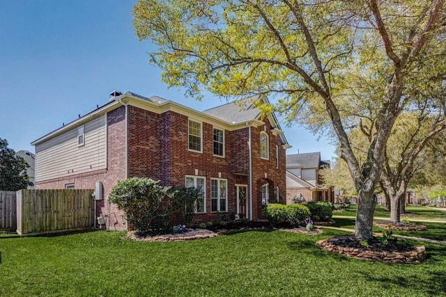 1919 Farmers Creek Drive, Richmond, TX 77406