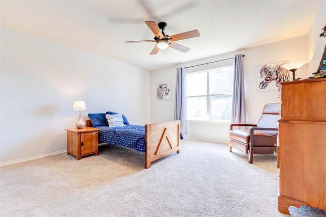 1919 Farmers Creek Drive, Richmond, TX 77406