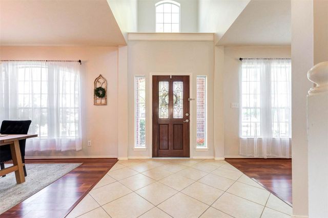 1919 Farmers Creek Drive, Richmond, TX 77406