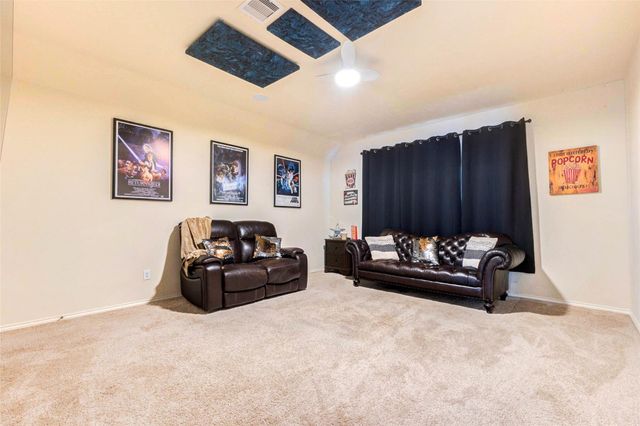 1919 Farmers Creek Drive, Richmond, TX 77406