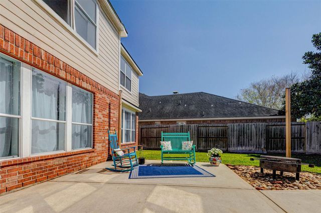 1919 Farmers Creek Drive, Richmond, TX 77406