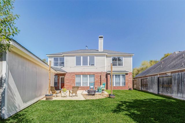 1919 Farmers Creek Drive, Richmond, TX 77406