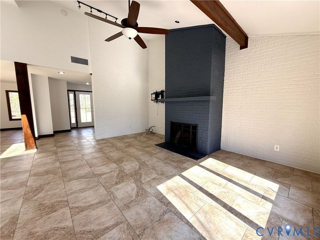 1095 Laurel Point Road, Lancaster, VA 22503