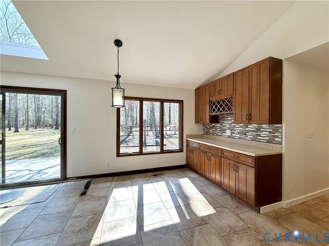 1095 Laurel Point Road, Lancaster, VA 22503