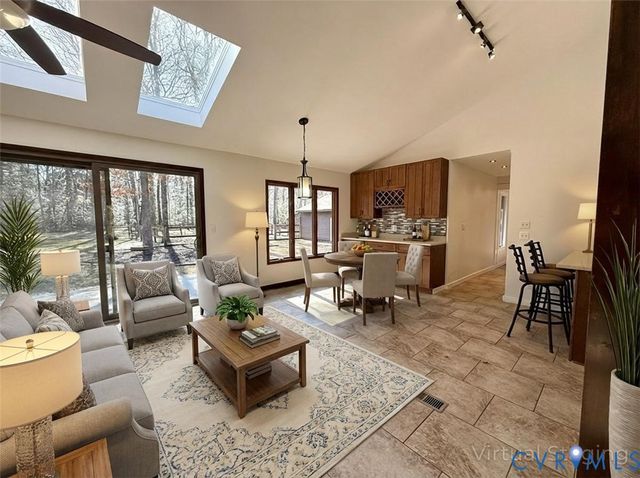 1095 Laurel Point Road, Lancaster, VA 22503