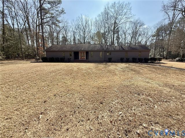 1095 Laurel Point Road, Lancaster, VA 22503