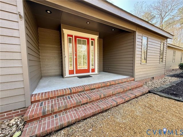 1095 Laurel Point Road, Lancaster, VA 22503