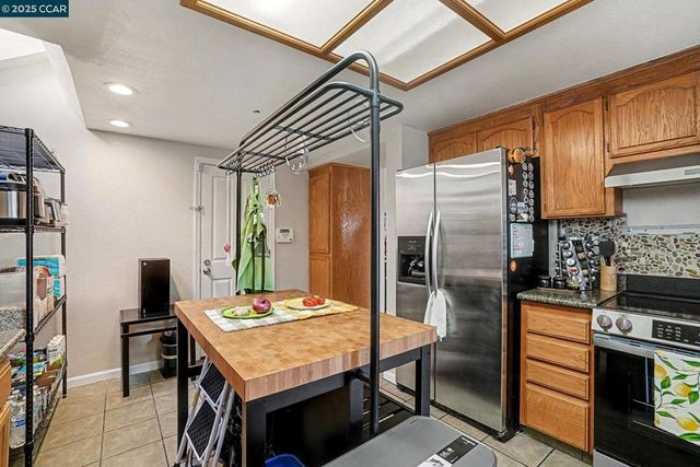 448 Jade Cir, Vallejo, CA 94590