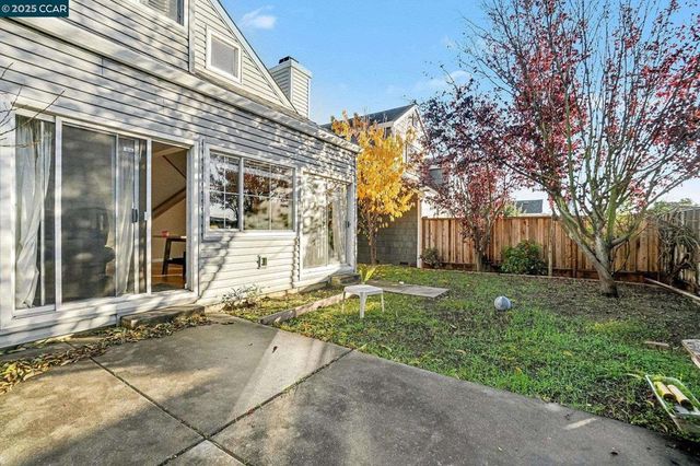 448 Jade Cir, Vallejo, CA 94590