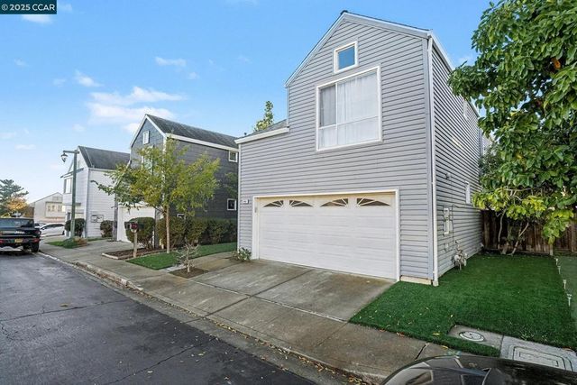 448 Jade Cir, Vallejo, CA 94590