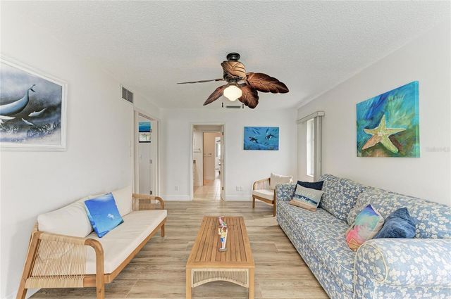 405 BAYSIDE LANE, Nokomis, FL 34275
