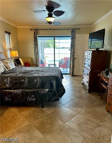 304 NE 19th TER, Cape Coral, FL 33909