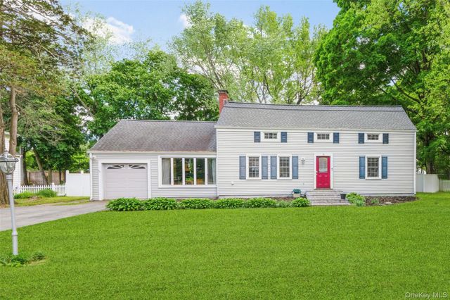 30 Orchard Park, Poughkeepsie, NY 12603