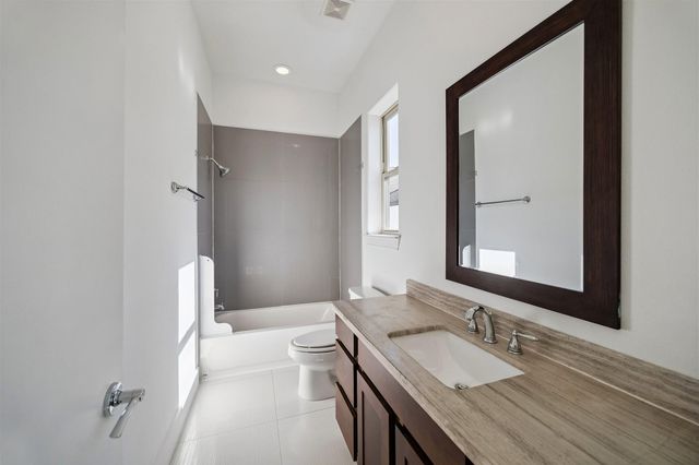 2715 Cohn Garden Lane, Houston, TX 77007