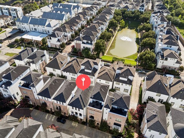 2715 Cohn Garden Lane, Houston, TX 77007