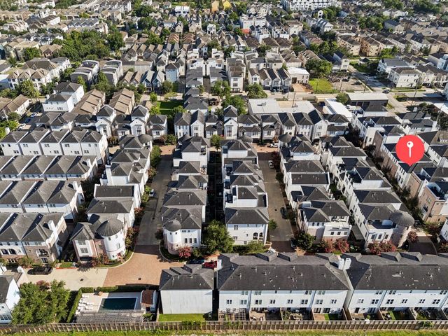 2715 Cohn Garden Lane, Houston, TX 77007
