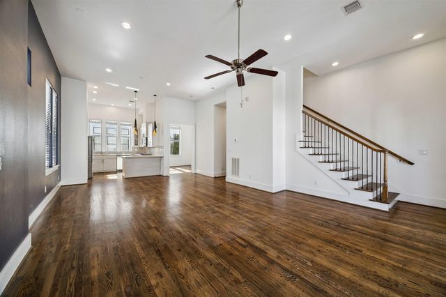 2715 Cohn Garden Lane, Houston, TX 77007