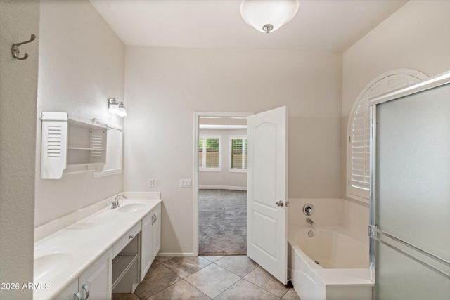 8517 E NEVILLE Avenue, Mesa, AZ 85209