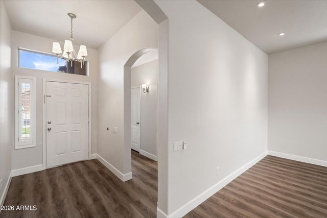 8517 E NEVILLE Avenue, Mesa, AZ 85209