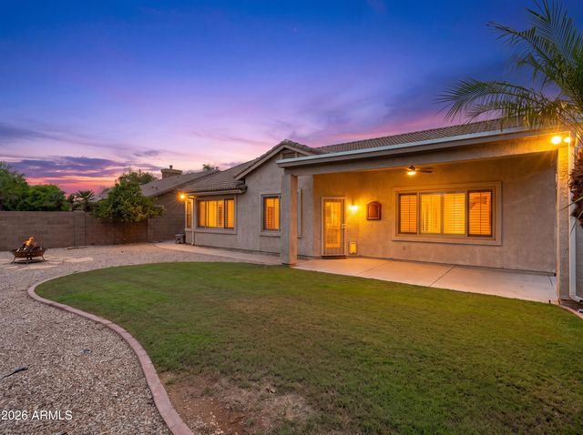8517 E NEVILLE Avenue, Mesa, AZ 85209