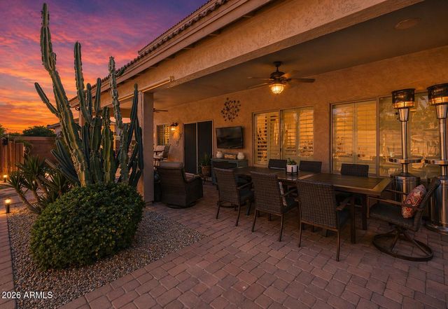 21303 N SUNSET Drive, Maricopa, AZ 85139