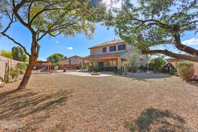 21303 N SUNSET Drive, Maricopa, AZ 85139