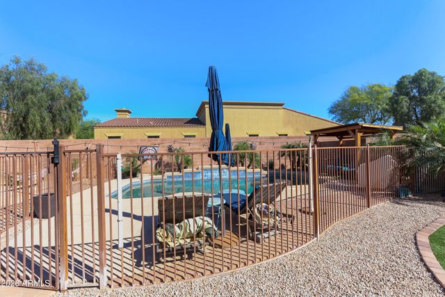 21303 N SUNSET Drive, Maricopa, AZ 85139