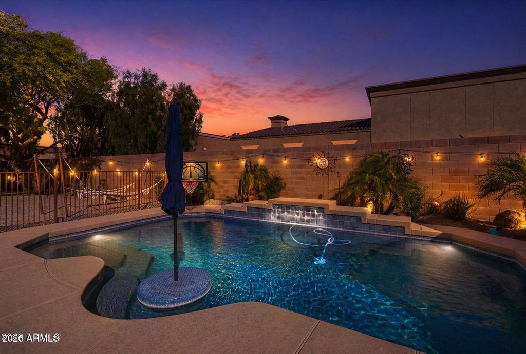 21303 N SUNSET Drive, Maricopa, AZ 85139