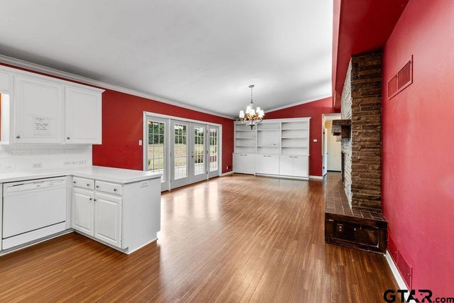 3809 Arlington, Tyler, TX 75701