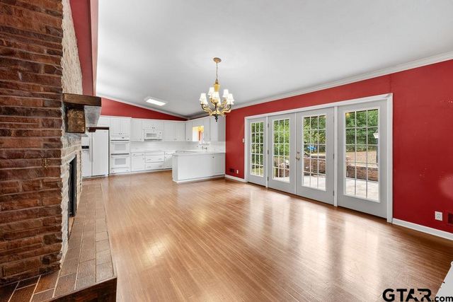 3809 Arlington, Tyler, TX 75701