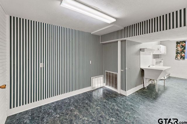 3809 Arlington, Tyler, TX 75701