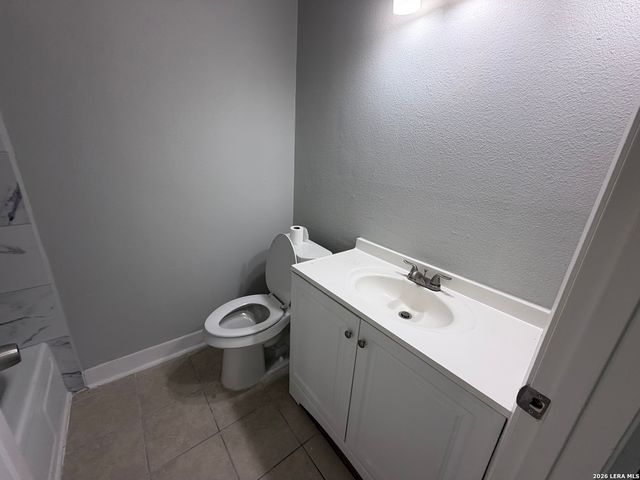 5409 ARNESON DR, Kirby, TX 78219