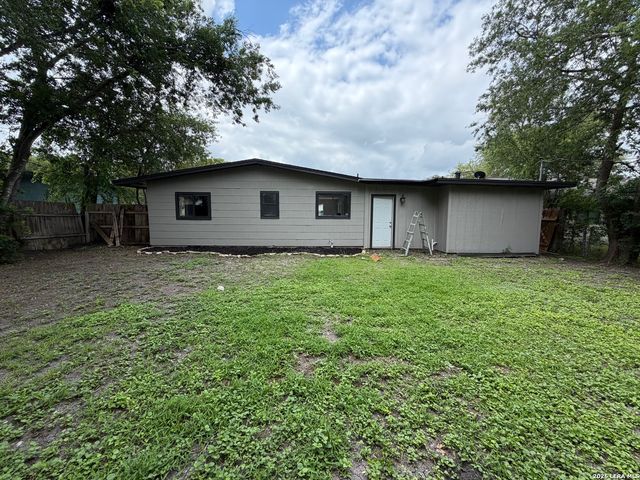 5409 ARNESON DR, Kirby, TX 78219