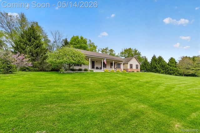 7659 Clyde Road, Oceola Township, MI 48430