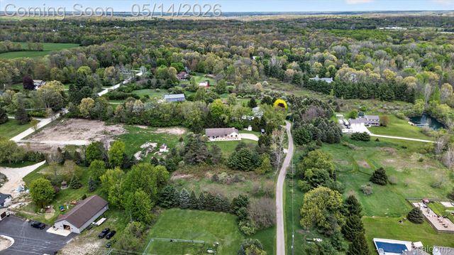 7659 Clyde Road, Oceola Township, MI 48430
