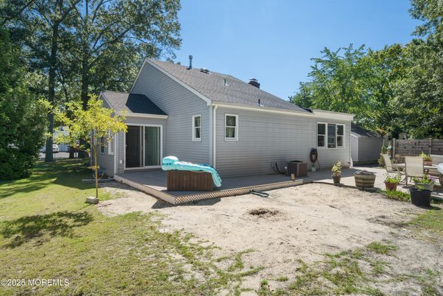 315 Tudor Avenue, Pine Beach, NJ 08741