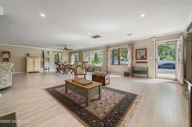 315 Tudor Avenue, Pine Beach, NJ 08741