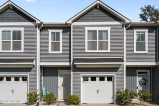 11 Acacia Road, Hampstead, NC 28443